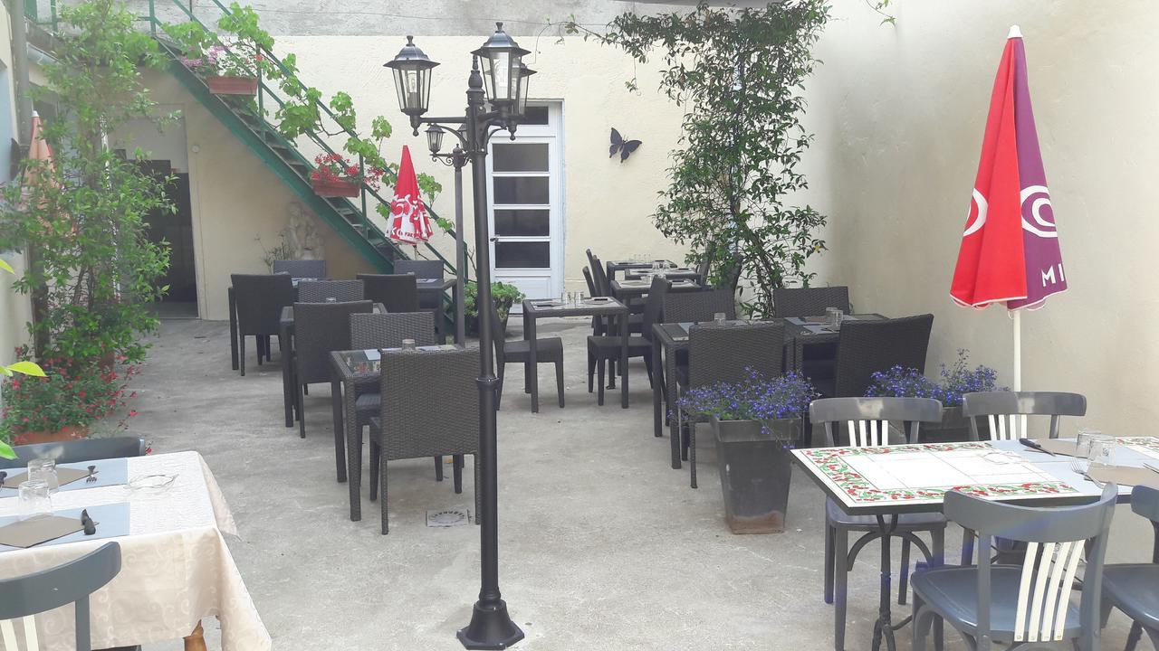 Logis Hotels - Hotel Le Boulevard Mazamet Exterior photo